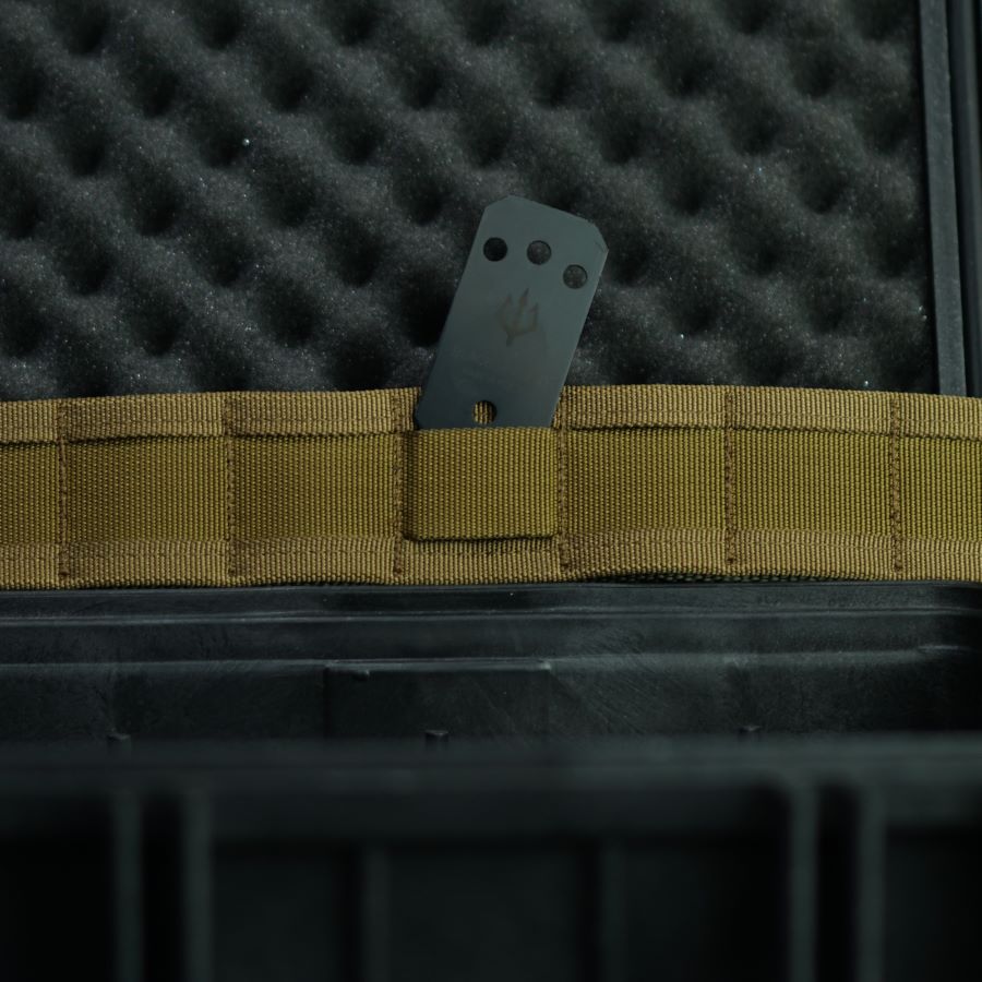 black-trident-low-profile-molle-mount-mag-carrier-adapter image 6