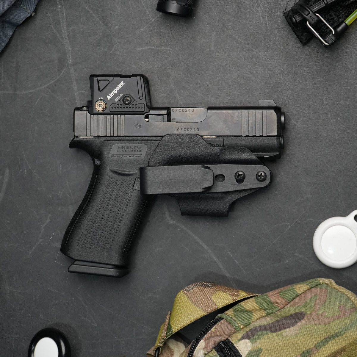 black-trident-enhanced-trigger-guard-kydex-abzugsschutz image 2
