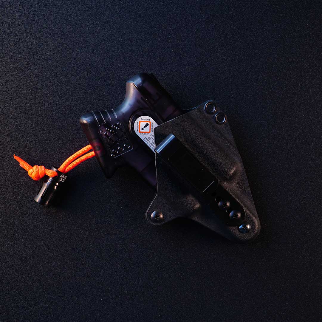black-trident-the-pepper-holster-f-r-piexon-guardian-angel image 1