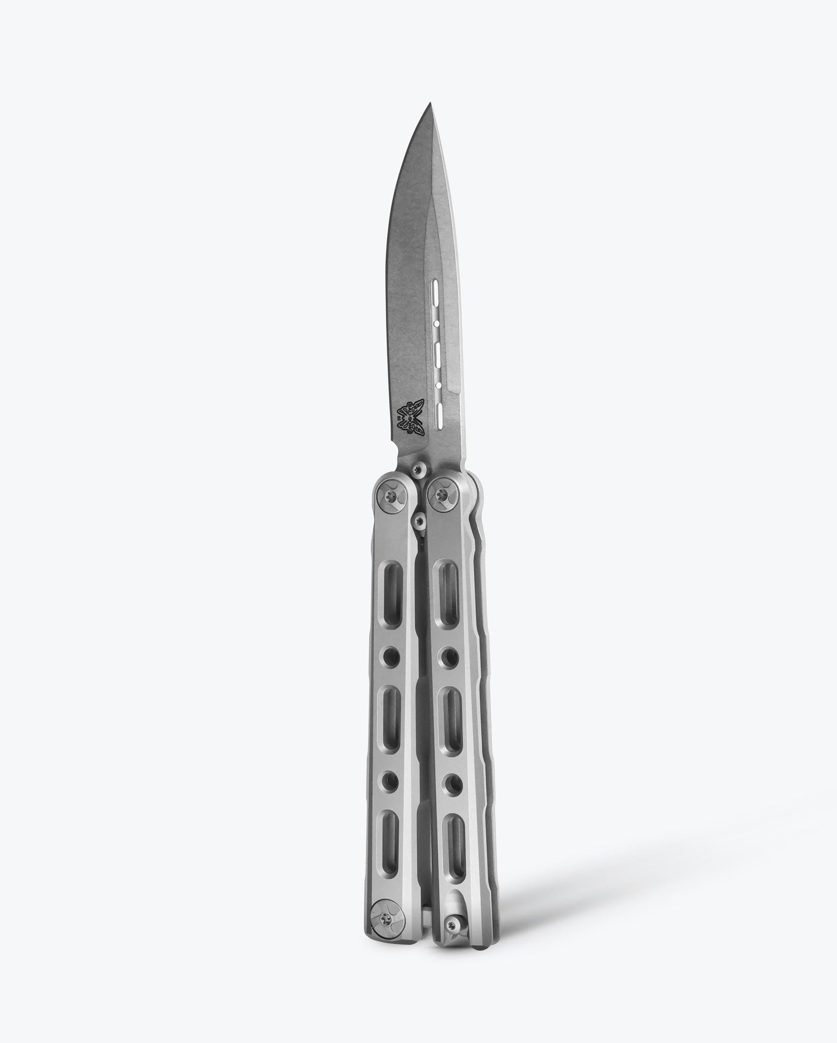 benchmade-laro-82-gray-titanium-drop-point-balisong image 1