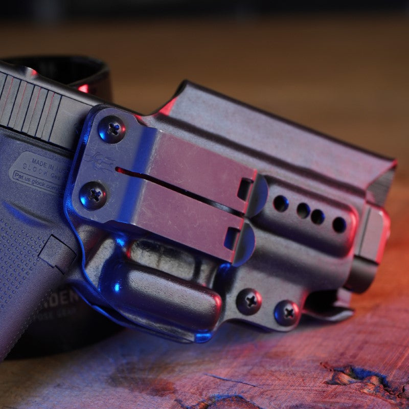 black-trident-quasimodo-holster-iwb-verdecktes-holster-inside-waistband image 8