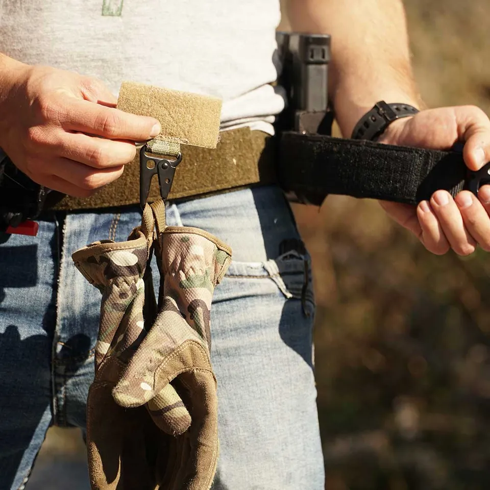black-trident-hms-hold-my-stuff-velcro-ablagehalter-range-belt-plate-carrier image 1