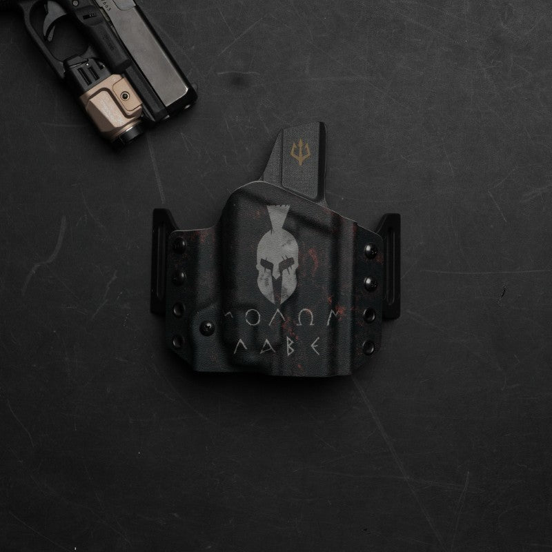 black-trident-raven-holster-glock-19-tlr7-rh-one-of-a-kind-kydex-spezialmuster image 5