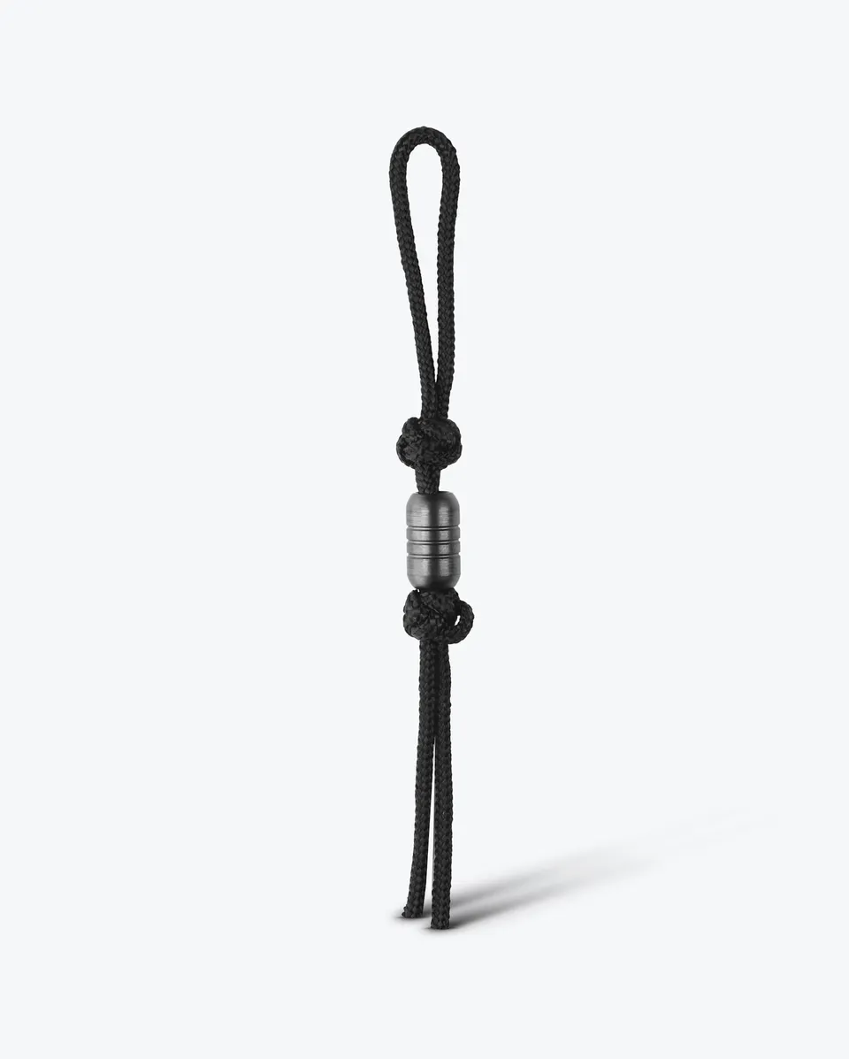 benchmade-104331f-lanyard-mit-edelstahl-bead-black-pvd-paracord image 1