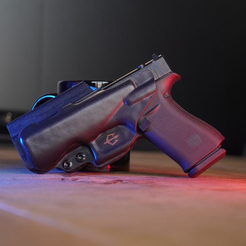 black-trident-quasimodo-holster-iwb-verdecktes-holster-inside-waistband image 5