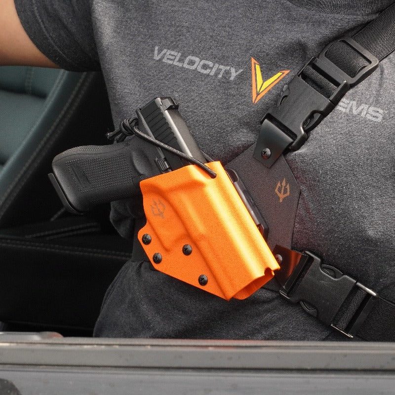 black-trident-chest-holster-harness-plattform-montage image 2
