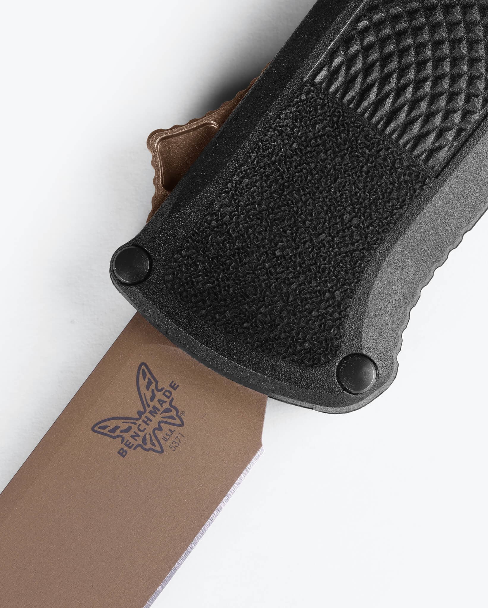 benchmade-shootout-5371fe-02-otf-automatikmesser-cf-elite-drop-point image 5