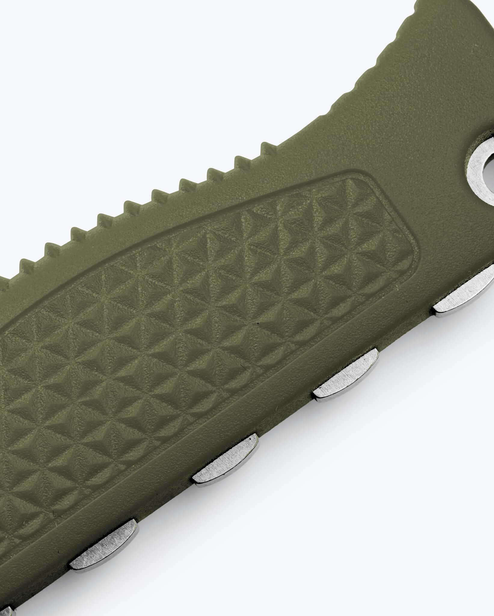 benchmade-steep-country-15006-01-feststehendes-jagdmesser-dark-olive-santoprene- image 5