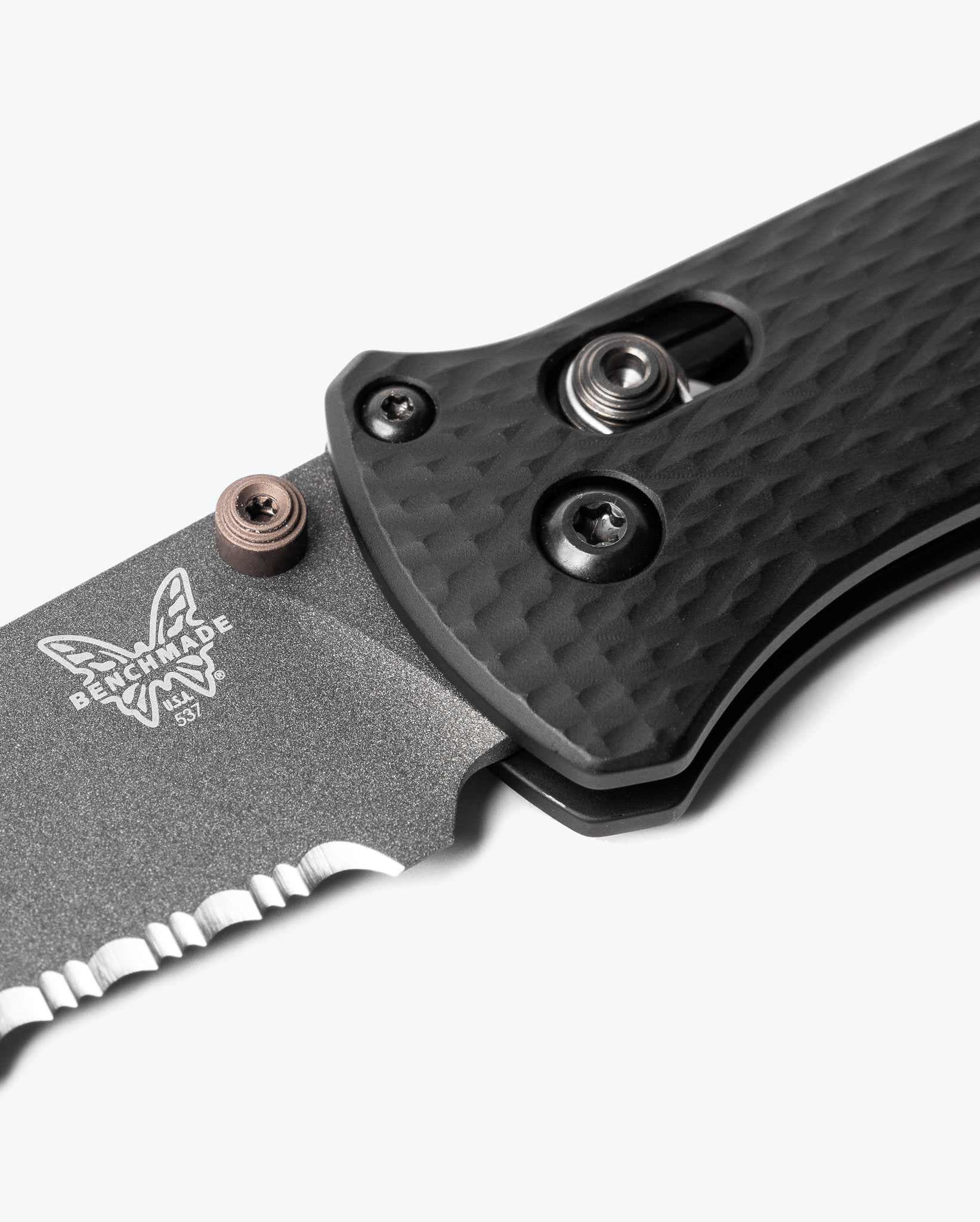 benchmade-bailout-537sgy-03-black-aluminum-tanto-sgy image 5