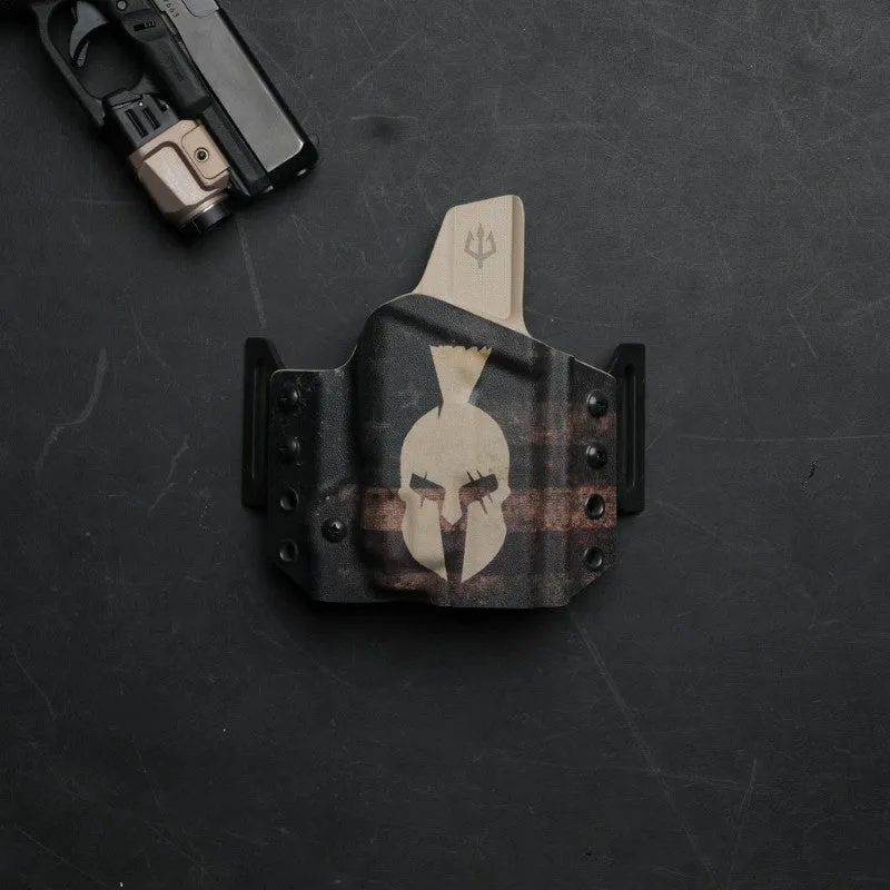 black-trident-raven-holster-glock-19-tlr7-rh-one-of-a-kind-kydex-spezialmuster image 1