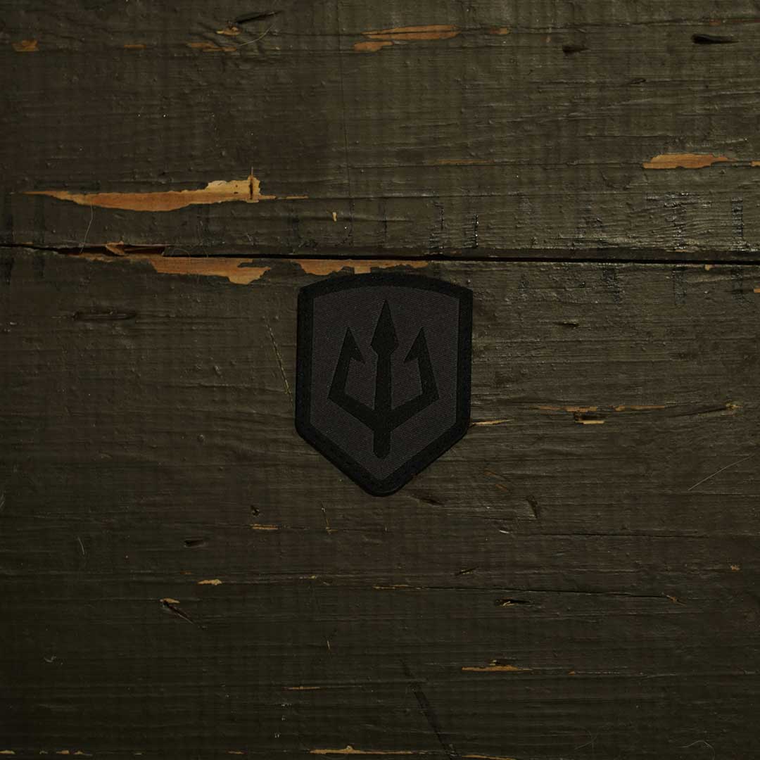 black-trident-dark-edition-patch-klett-patch-schwarz-grau image 2