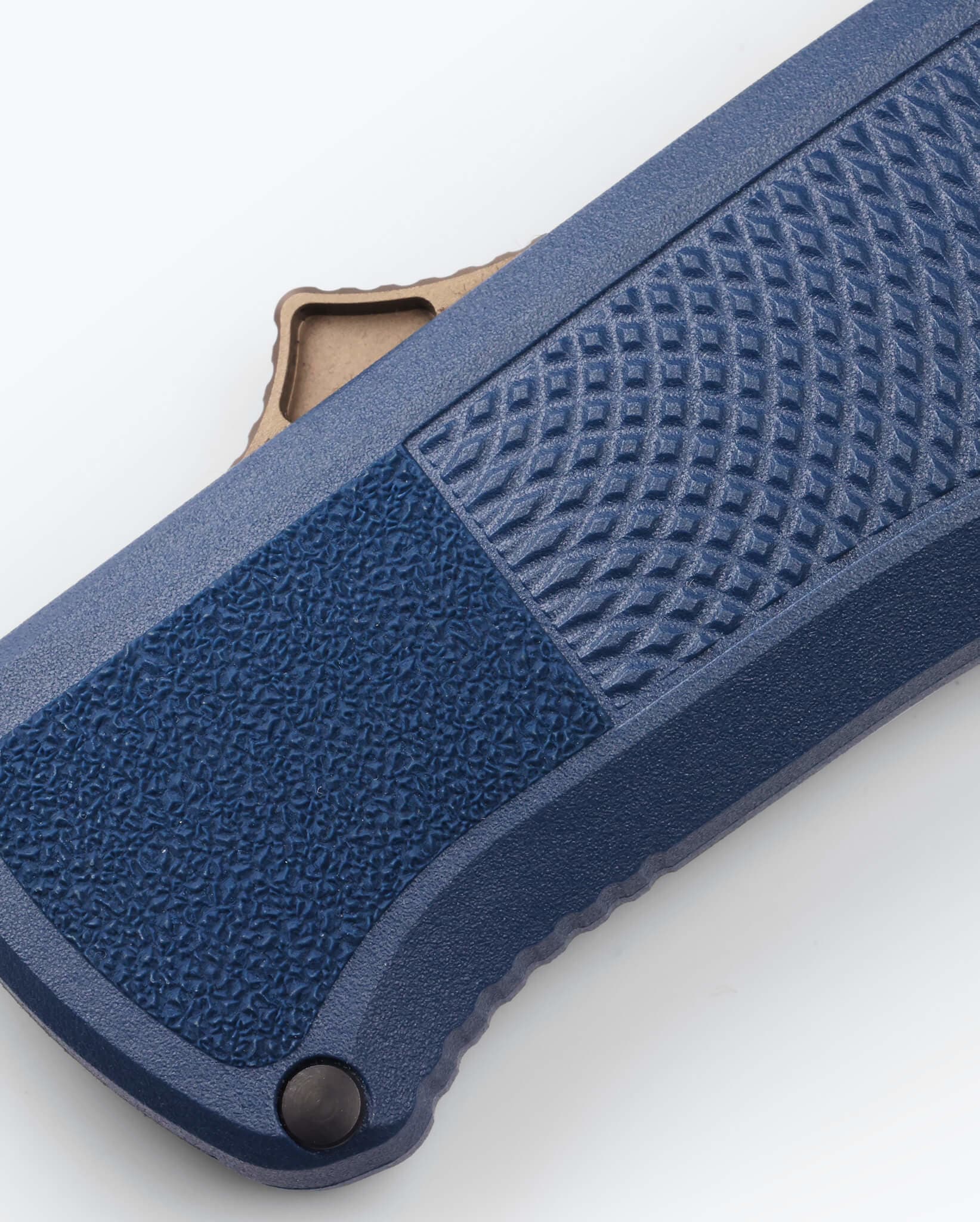 benchmade-shootout-5370fe-09-automatikmesser-tanto-crater-blue-grivory image 5