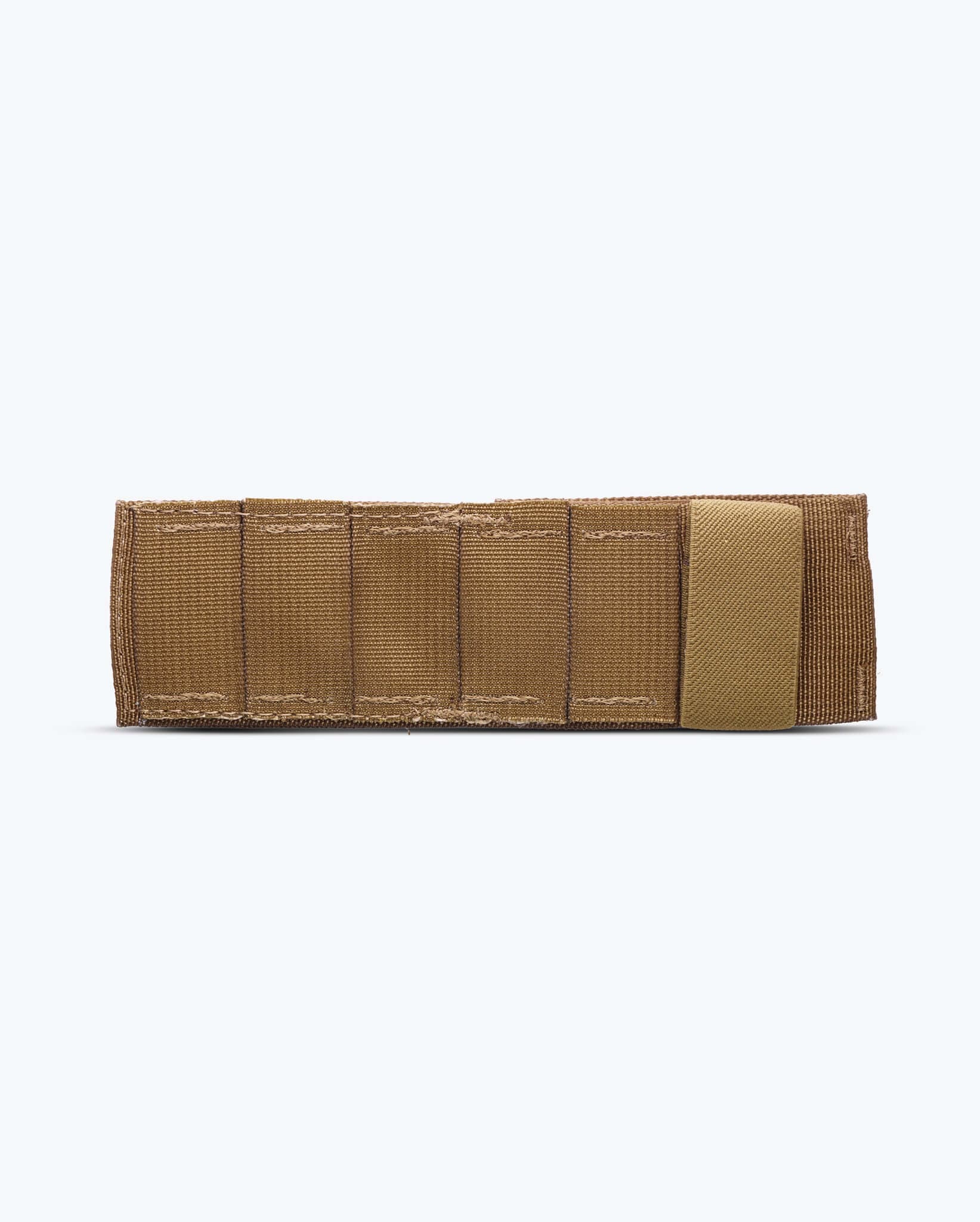 benchmade-8-hook-pouch-coyote-985569f-g-rteltasche-f-r-rescue-hook image 3