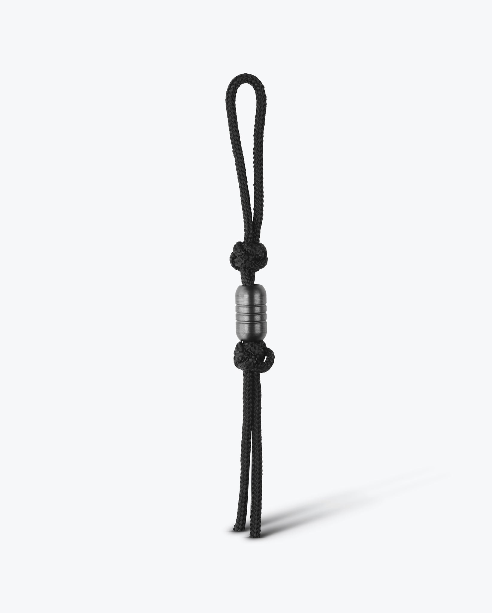 benchmade-104331f-lanyard-mit-edelstahl-bead-black-pvd-paracord image 1