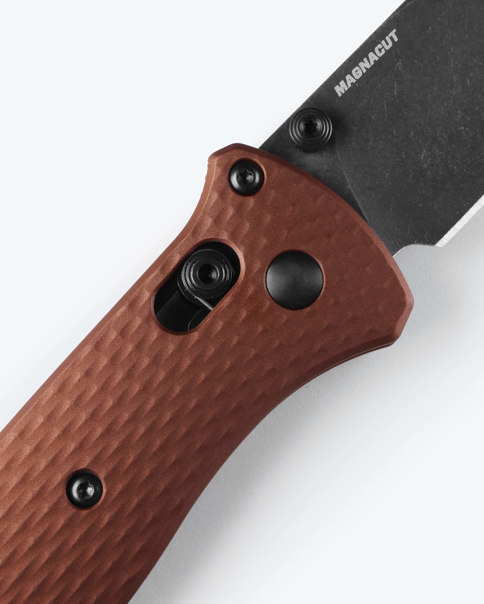benchmade-bailout-537bk-07-tanto-burnt-copper-aluminium-magnacut image 5