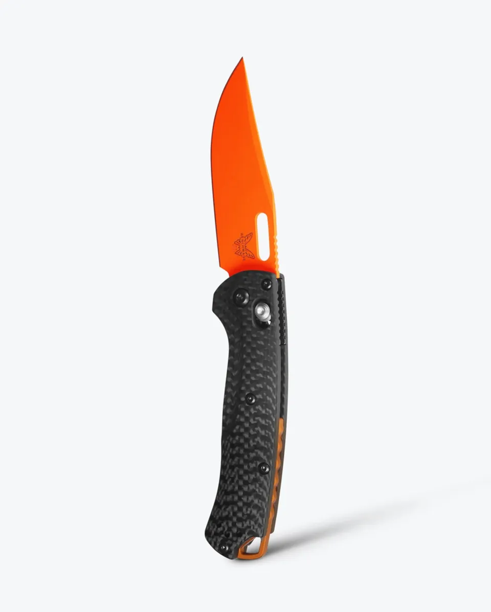 benchmade-mini-taggedout-15533or-01-klappmesser-carbon-fiber-magnacut-orange image 1