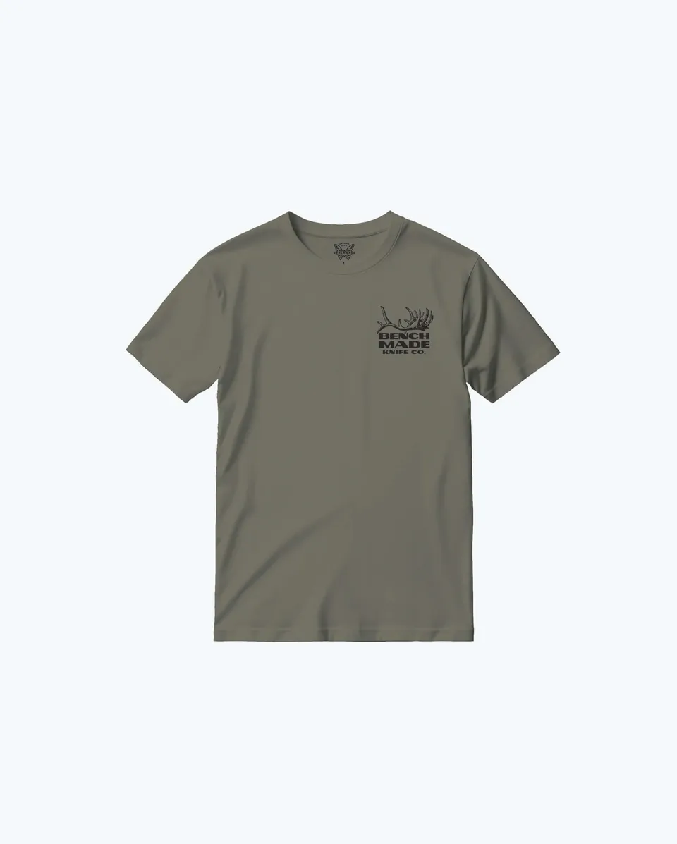 benchmade-antler-ss-herren-t-shirt-50215-olive-mit-grafikprint-gek-mmte-baumwoll image 1