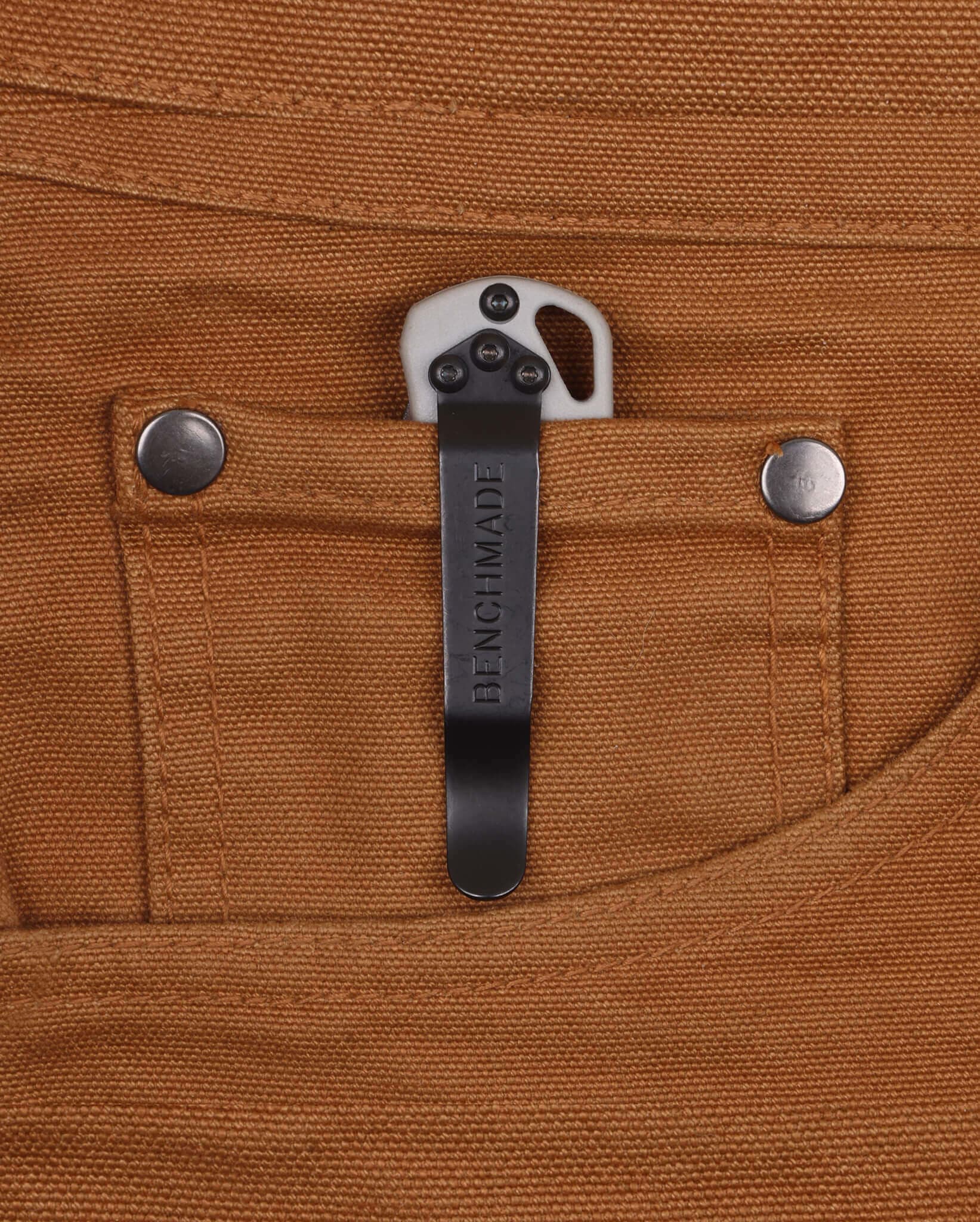 benchmade-standard-3-hole-pocket-clip-black-oxide-984765f image 4