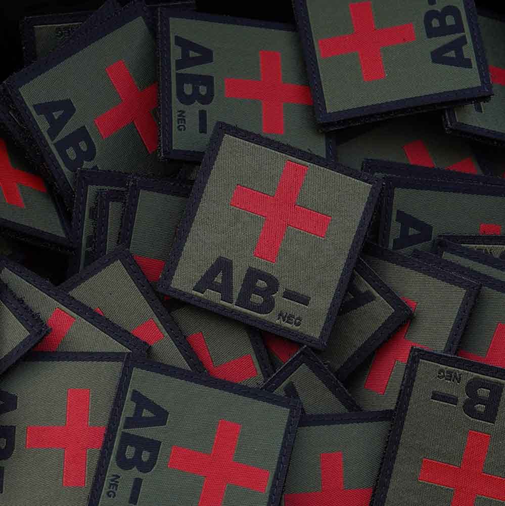 black-trident-blood-type-patch-blutgruppen-patch-5x5cm-gewebt-velcro image 1