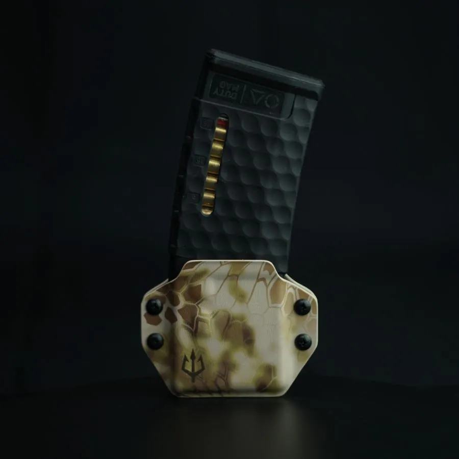 black-trident-rifle-mag-carrier-kydex-magazintasche image 1