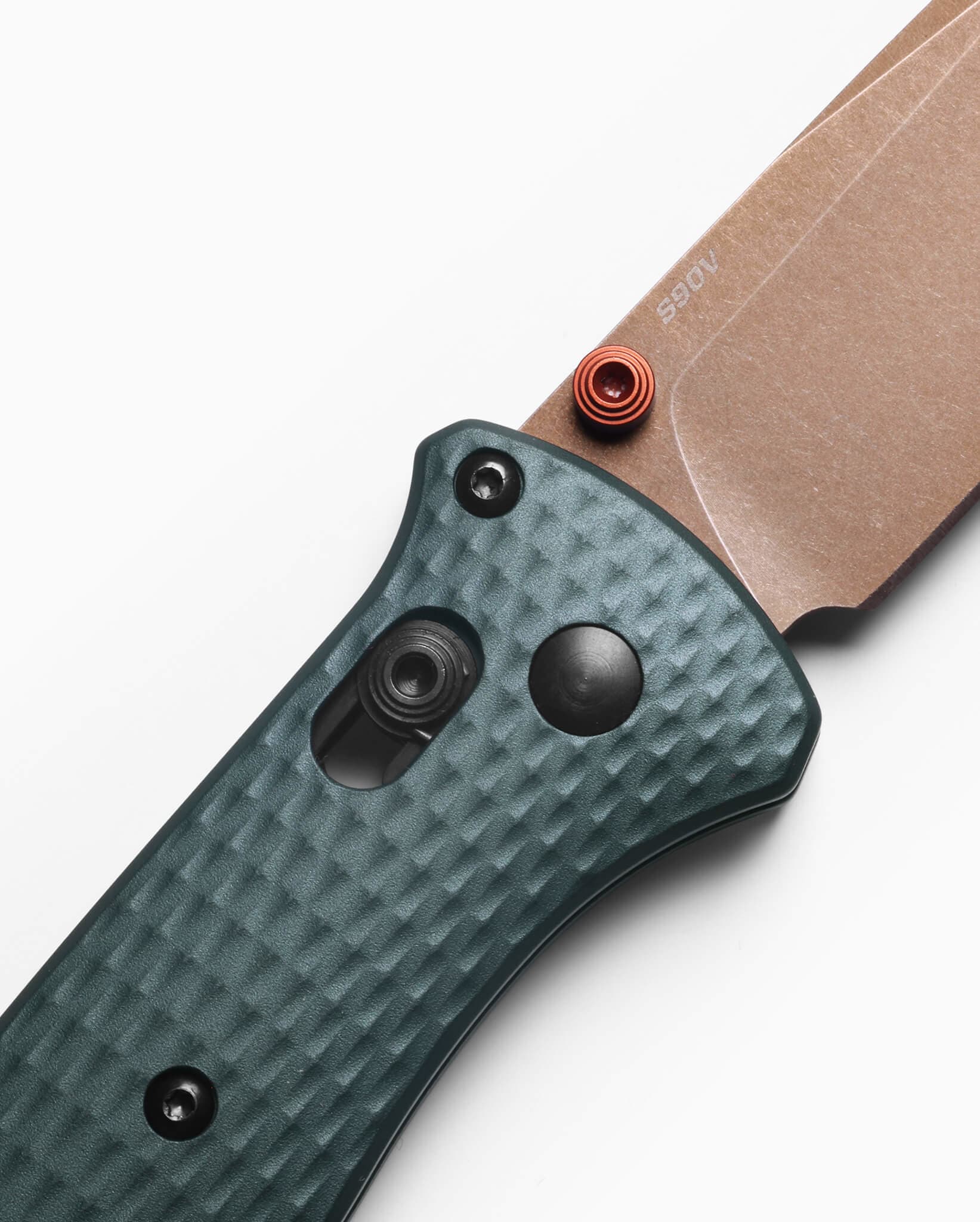 benchmade-bailout-537fe-2601-taiga-green-s90v-tanto-battlewash image 5