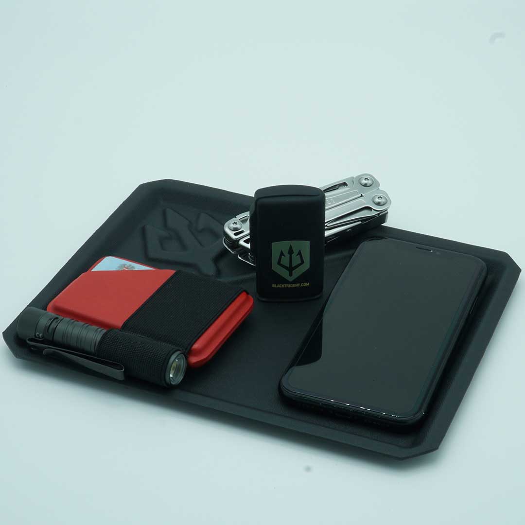 black-trident-edc-tray-edc-ablageschale-f-r-schl-ssel-handy-und-ausr-stung image 3