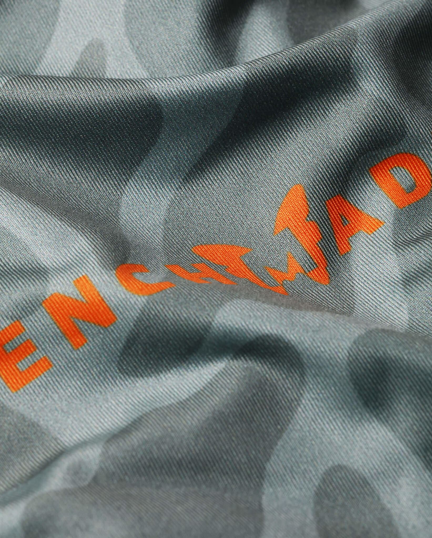 benchmade-butterfly-sun-hoodie-50233-camo-sonnen-hoodie image 4