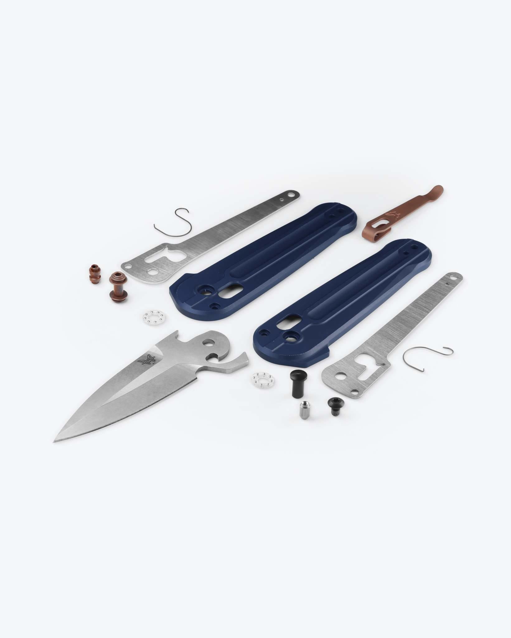 benchmade-lowden-491-klappmesser-crater-blue-aluminium-spear-point image 6