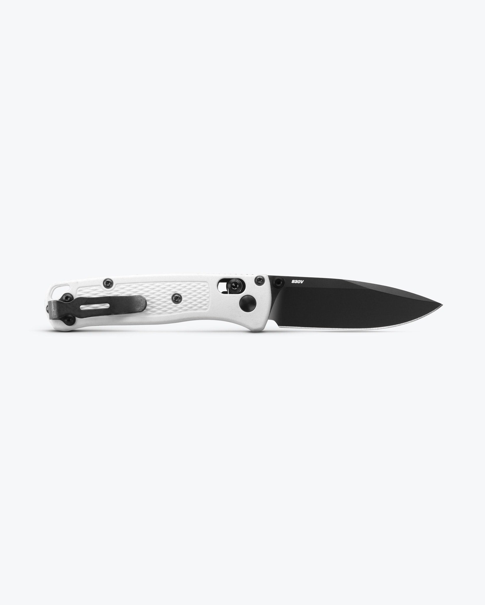 benchmade-mini-bugout-533bk-1-white-grivory-drop-point image 4