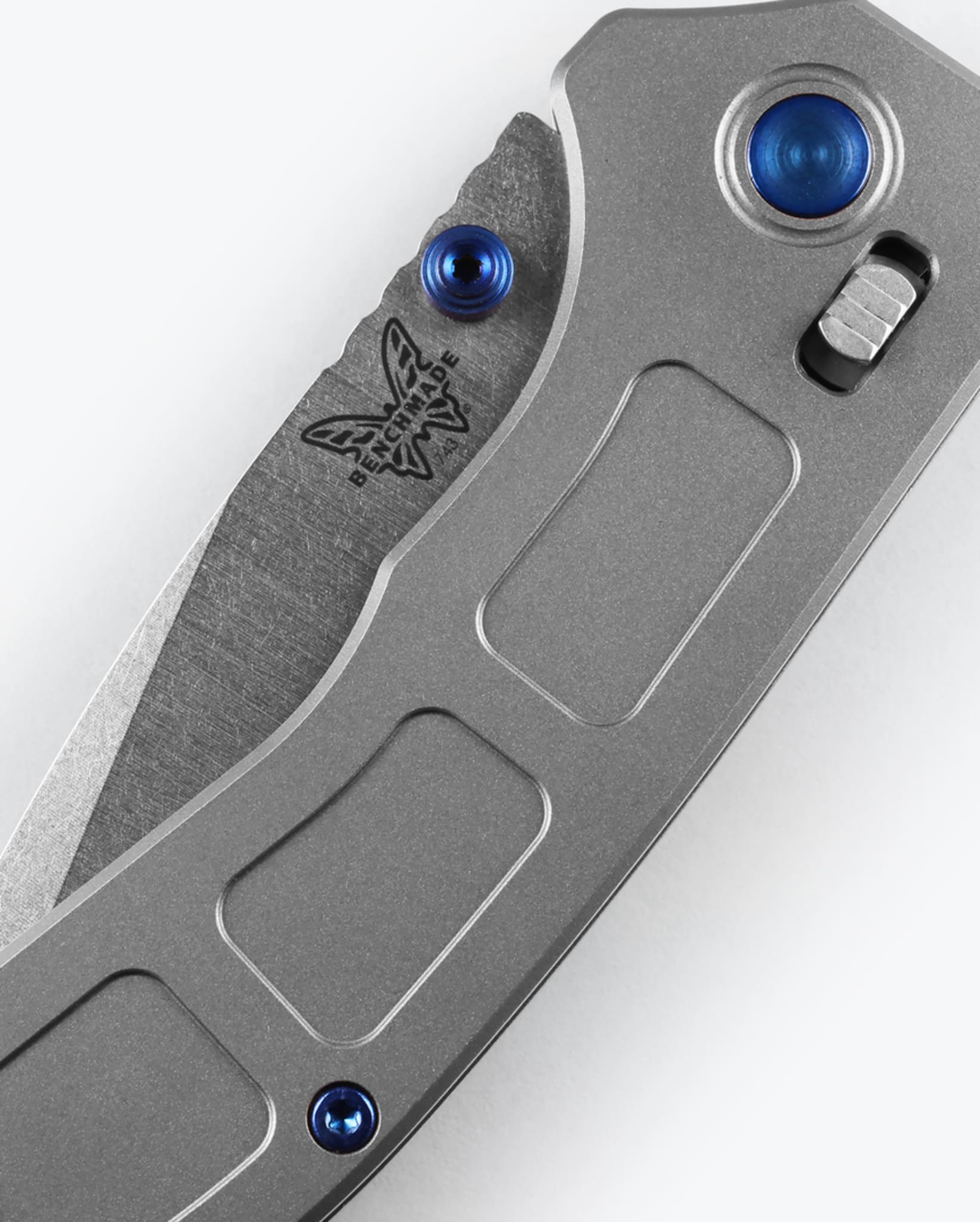 benchmade-mini-narrows-743-titan-edc-klappmesser-drop-point image 5