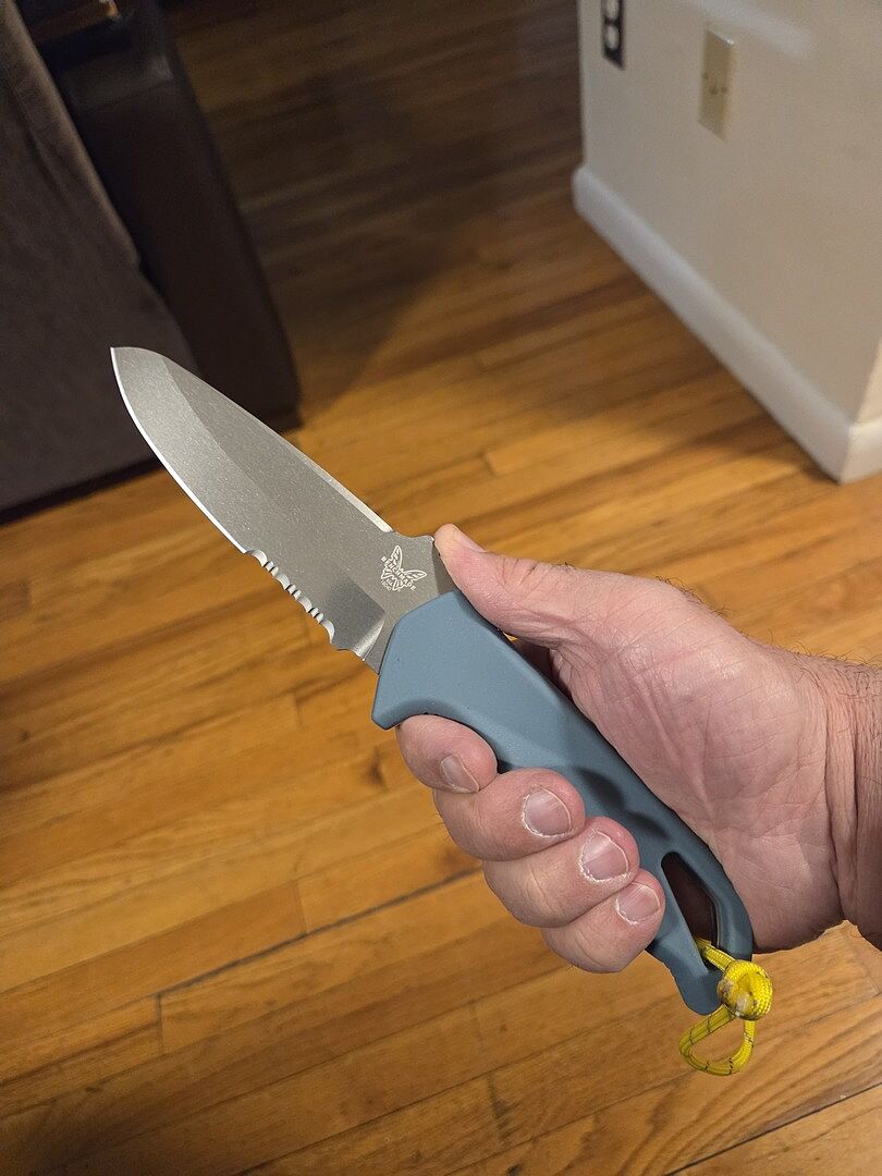 Perfektes Tauchmesser