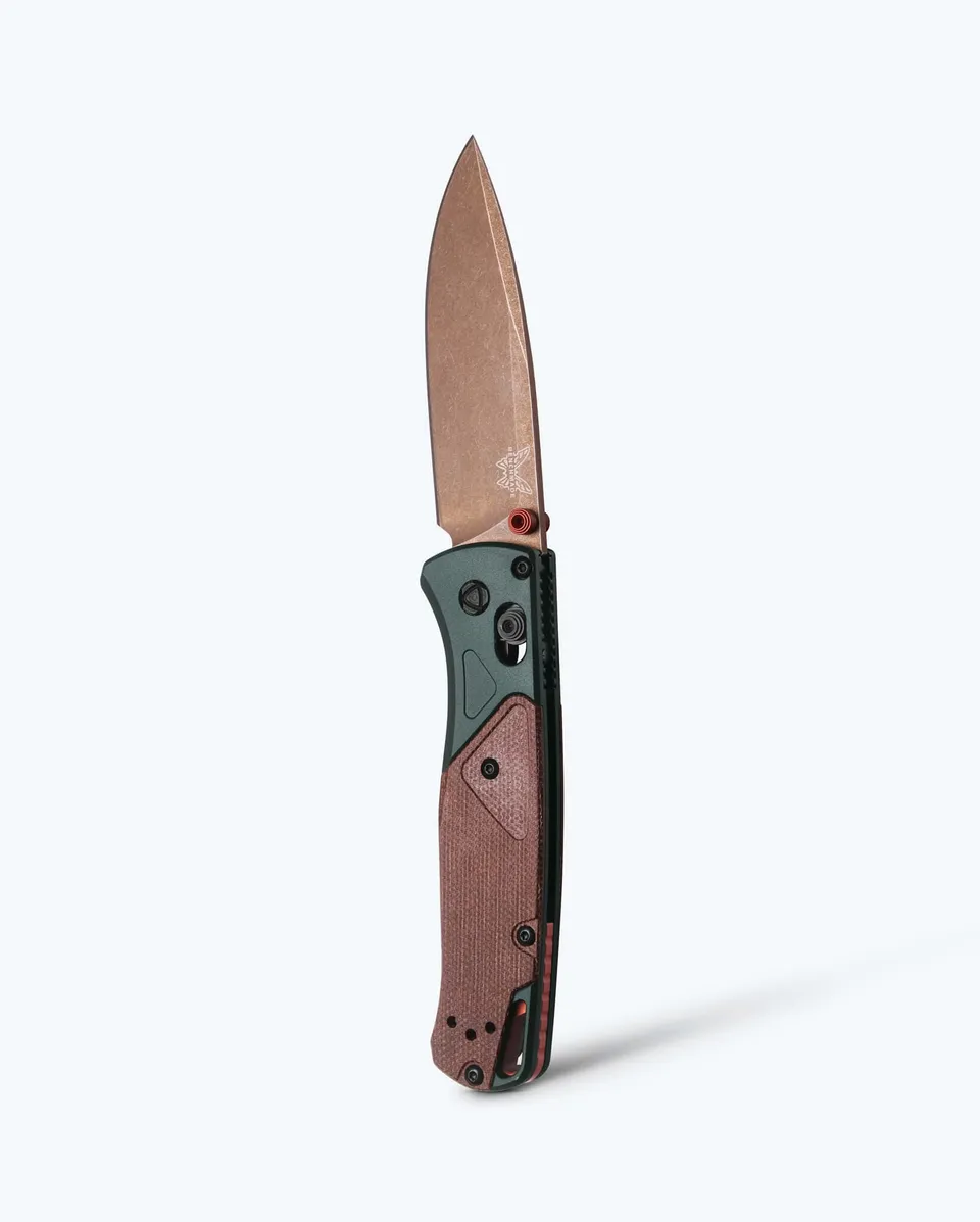 benchmade-bugout-535fe-2602-klappmesser-taiga-green-drop-point image 1
