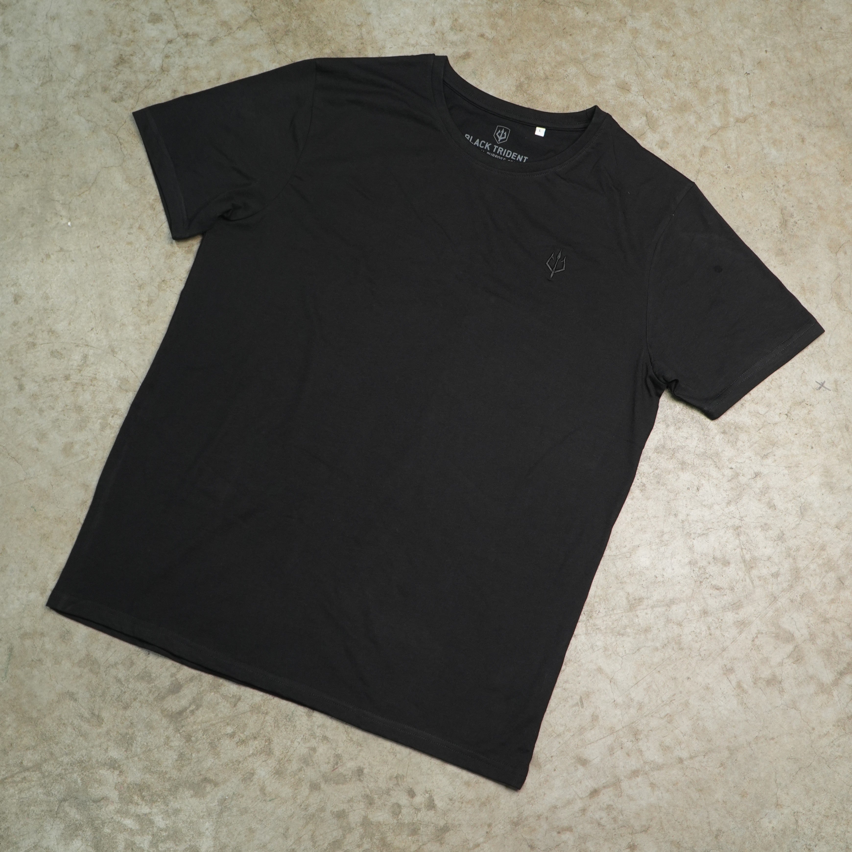black-trident-og-shirt-t-shirt-streetwear image 3