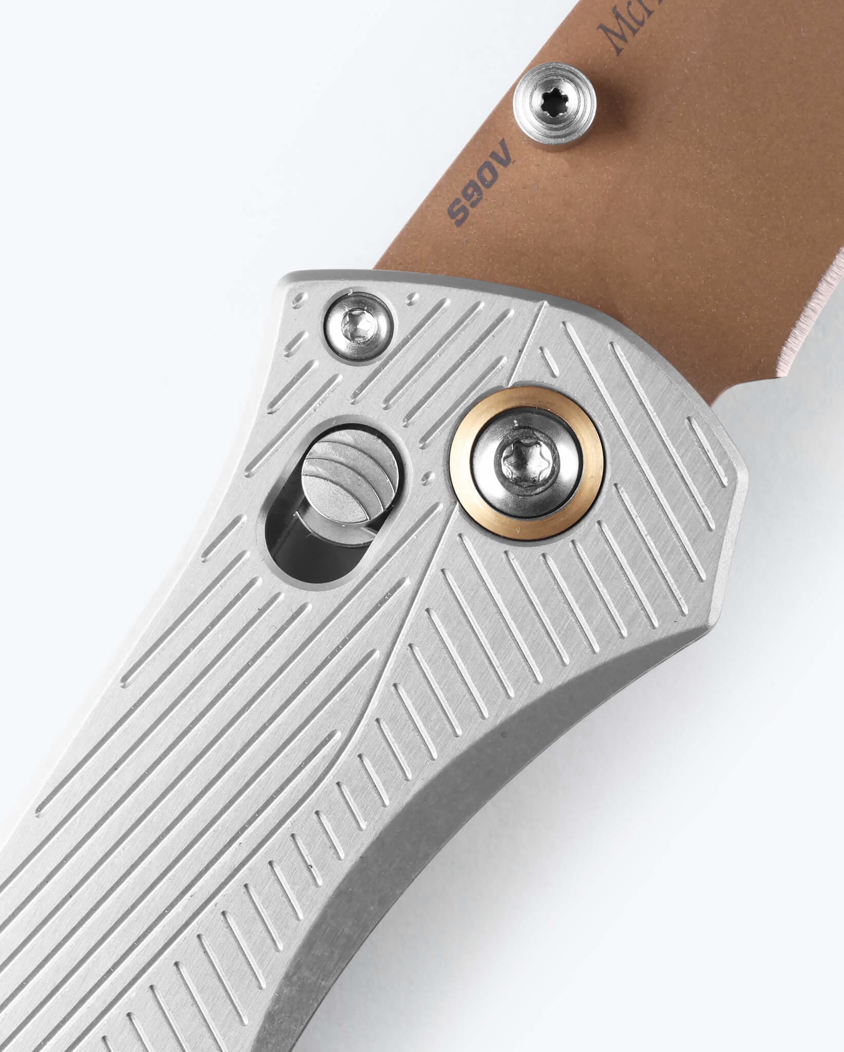 benchmade-seven-ten-710fe-24-klappmesser-gray-aluminum-recurve image 5