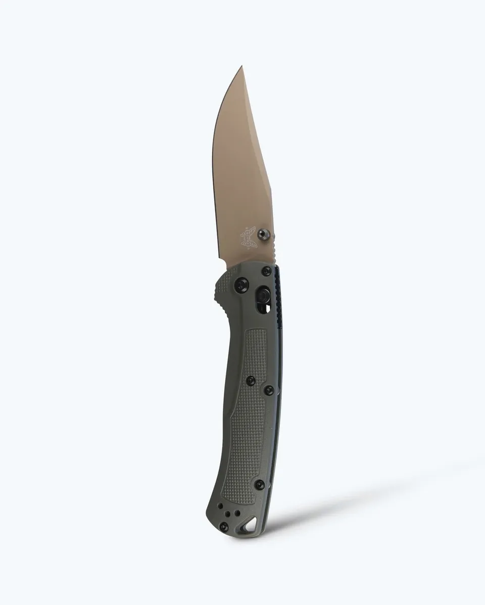 benchmade-taggedout-15536tn-02-deep-olive-grivory-clip-point-elmax image 1