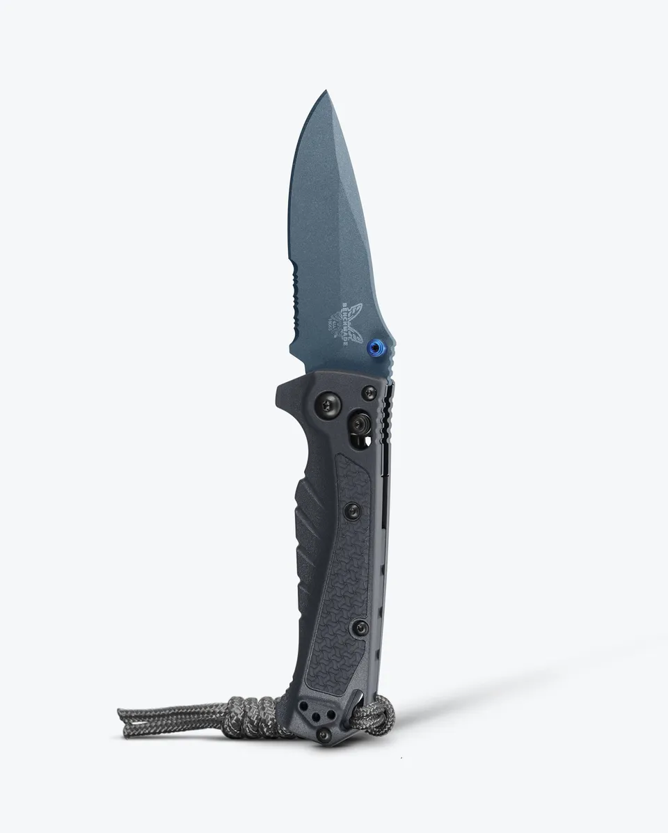 benchmade-mini-adira-18065bt-01-salzwasser-klappmesser-tempest-gray-3-drop-point image 1