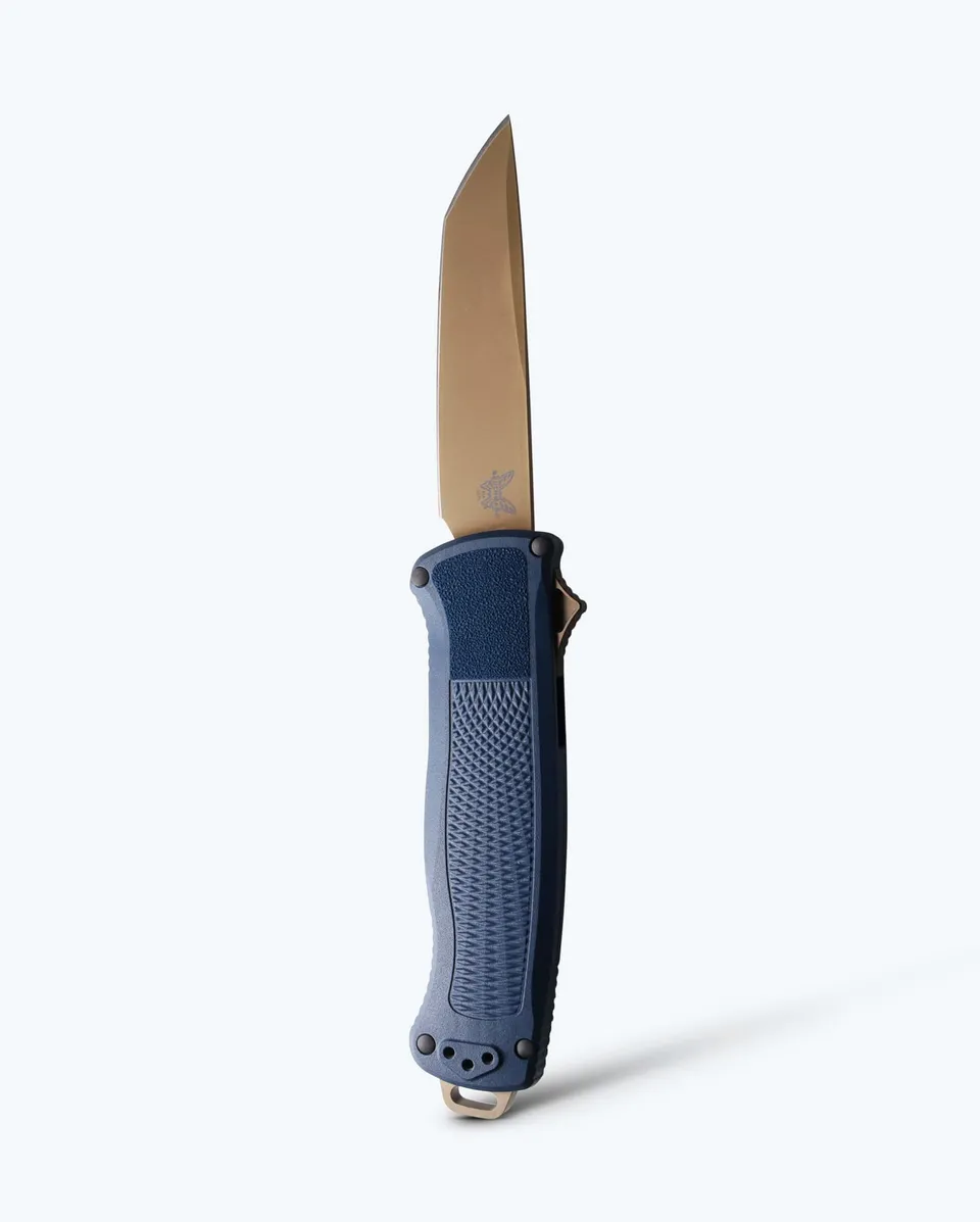 benchmade-shootout-5370fe-09-automatikmesser-tanto-crater-blue-grivory image 1