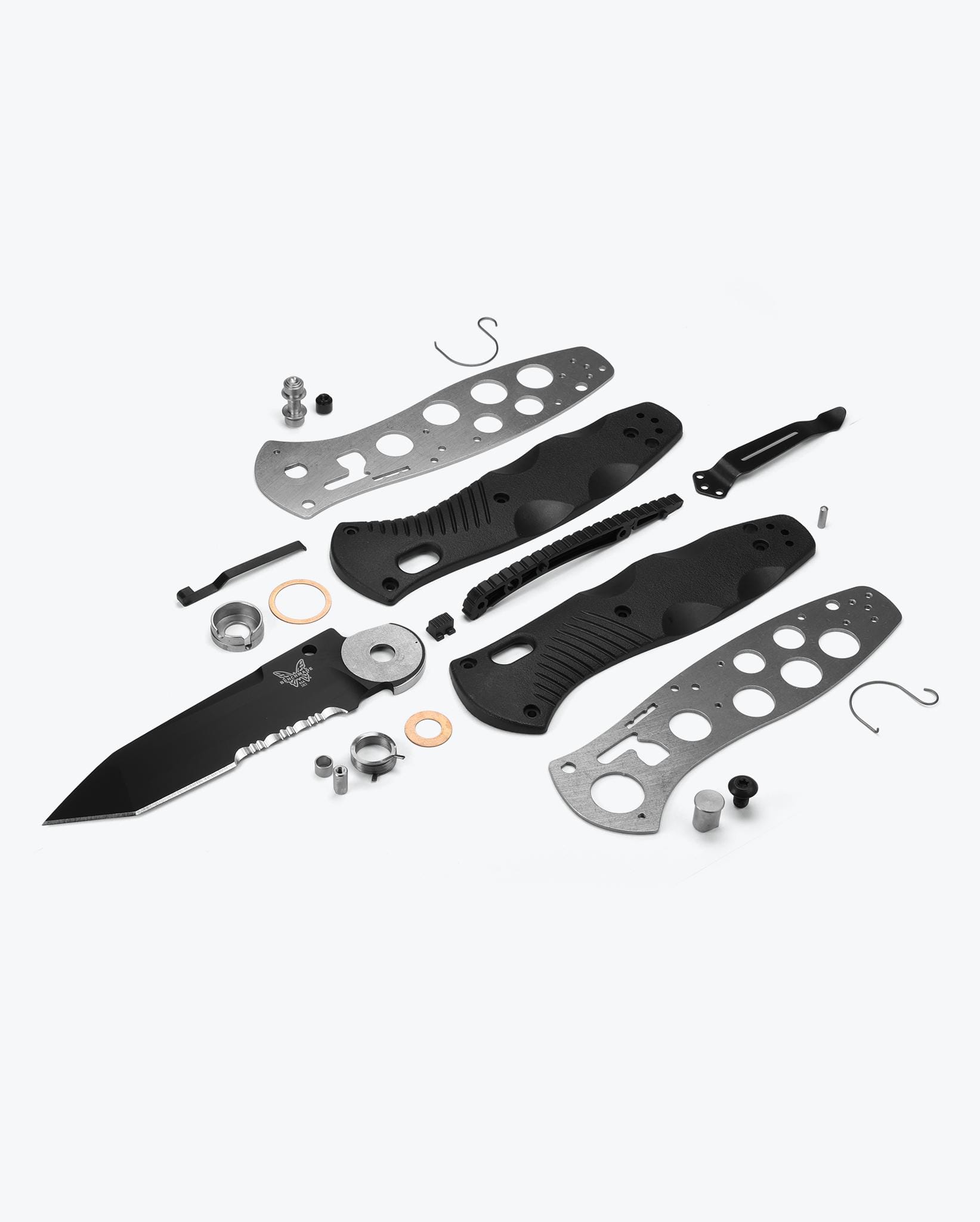 benchmade-barrage-583sbk-tanto-klappmesser-black-valox-mit-axis-assist image 6