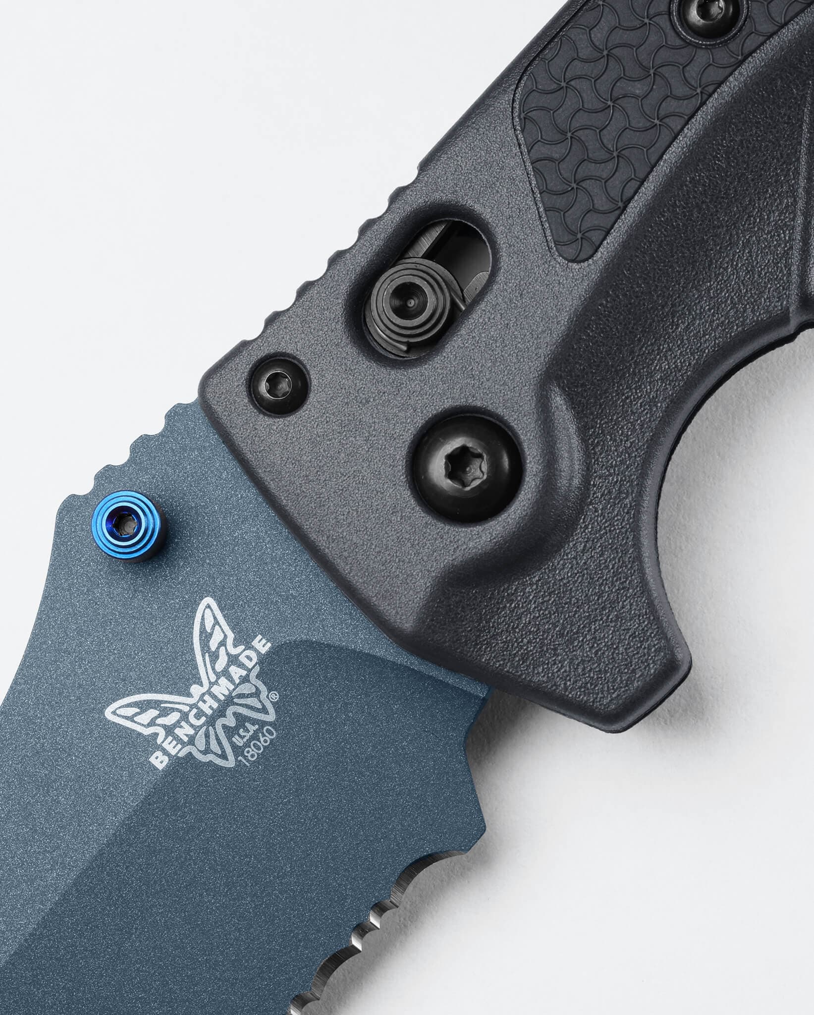 benchmade-adira-18060bt-01-tempest-gray-drop-point-anglermesser-magnacut image 5