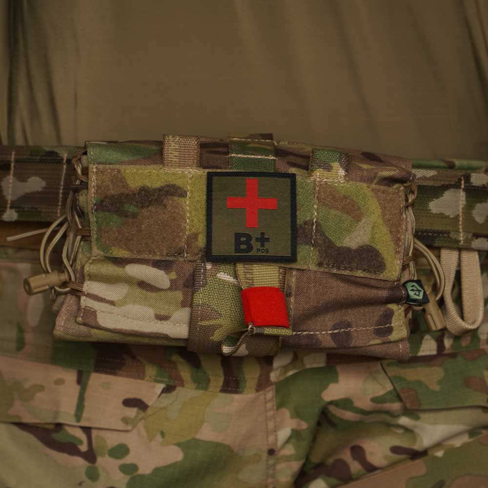 black-trident-blood-type-patch-blutgruppen-patch-5x5cm-gewebt-velcro image 8