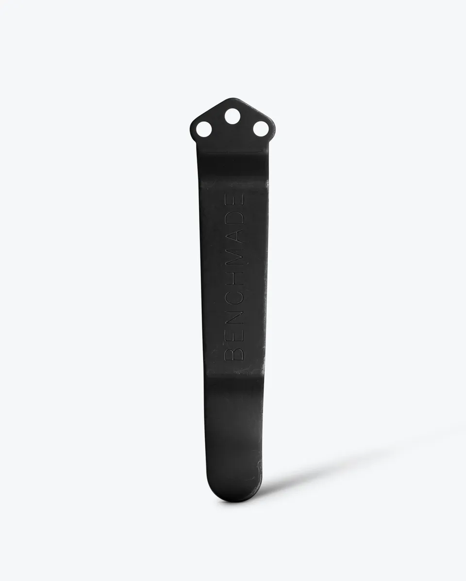 benchmade-standard-3-hole-pocket-clip-black-oxide-984765f image 1