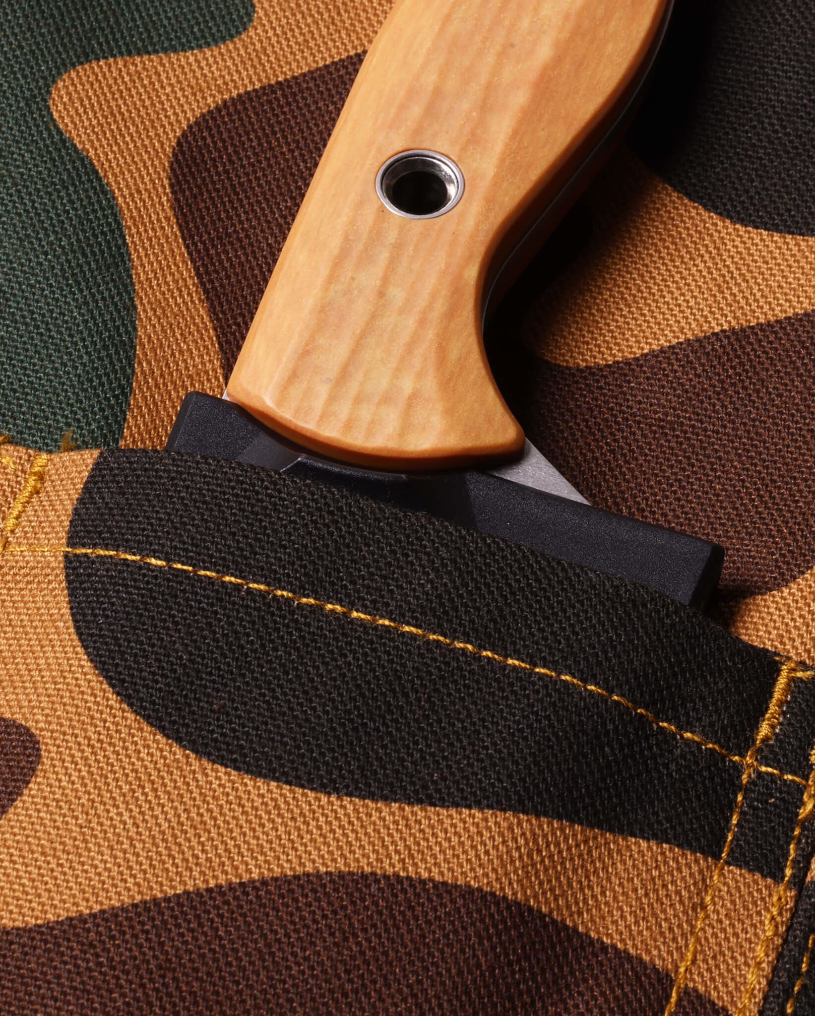 benchmade-knife-roll-sch-rze-duck-camo-grillsch-rze-und-messertasche image 5