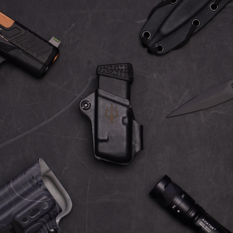 black-trident-x-carrier-iwb-magazintasche-inside-waistband-verdeckt image 4