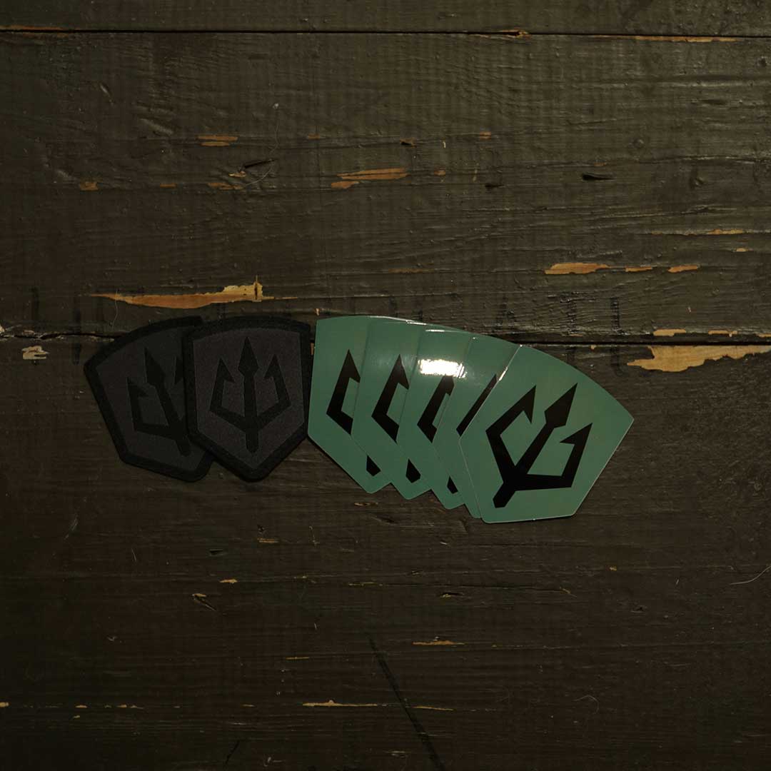 black-trident-dark-edition-patch-klett-patch-schwarz-grau image 1