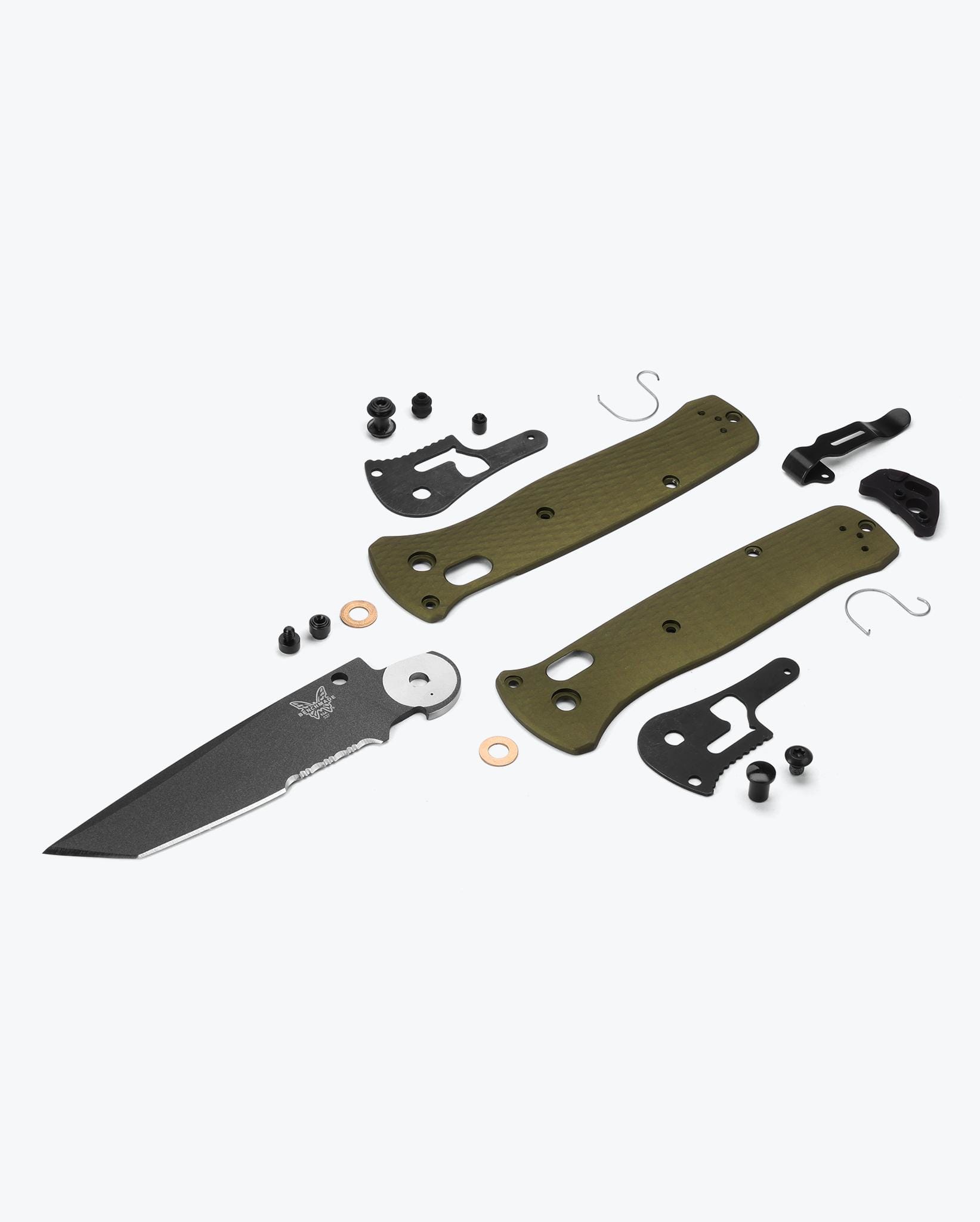 benchmade-bailout-537sgy-1-woodland-green-alu-tanto-teilschliff-cpm-m4 image 6