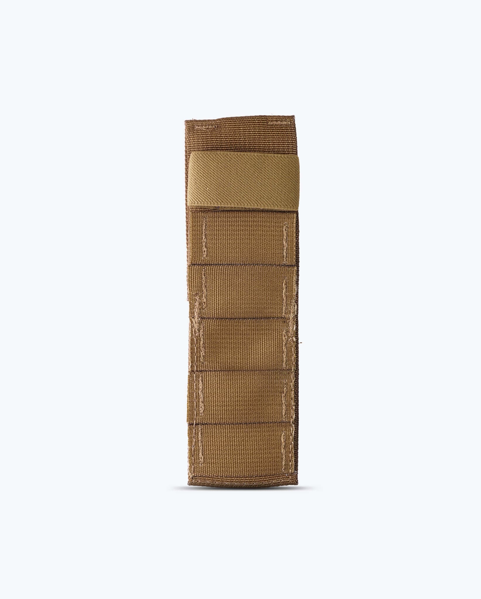 benchmade-8-hook-pouch-coyote-985569f-g-rteltasche-f-r-rescue-hook image 4