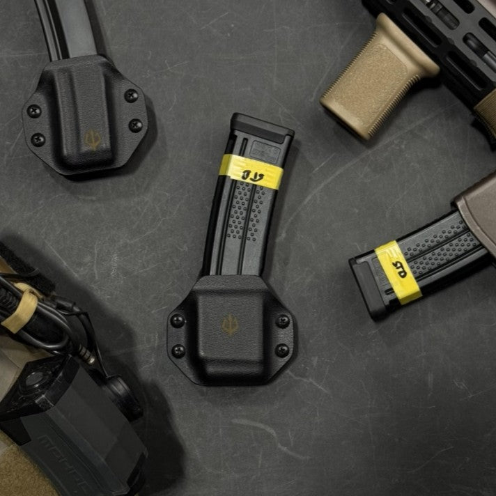 black-trident-subgun-mag-carrier-kydex-magazintasche-f-r-mp5-mp7-mpx-und-pcc image 1
