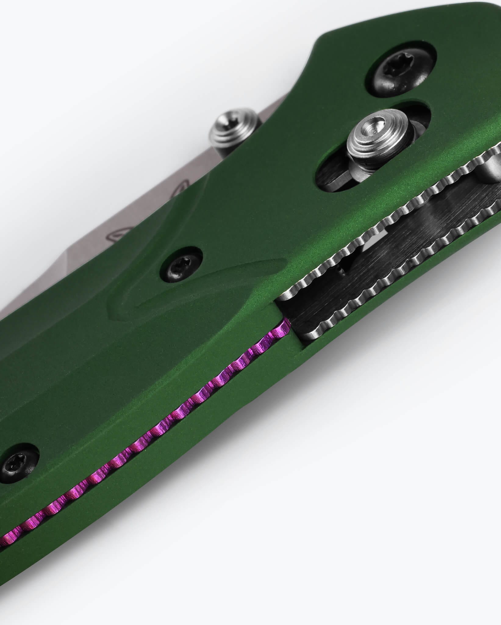 benchmade-osborne-940-green-aluminium-edc-taschenmesser-reverse-tanto image 5